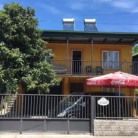 Suliko Guest House Batumi Exteriör bild
