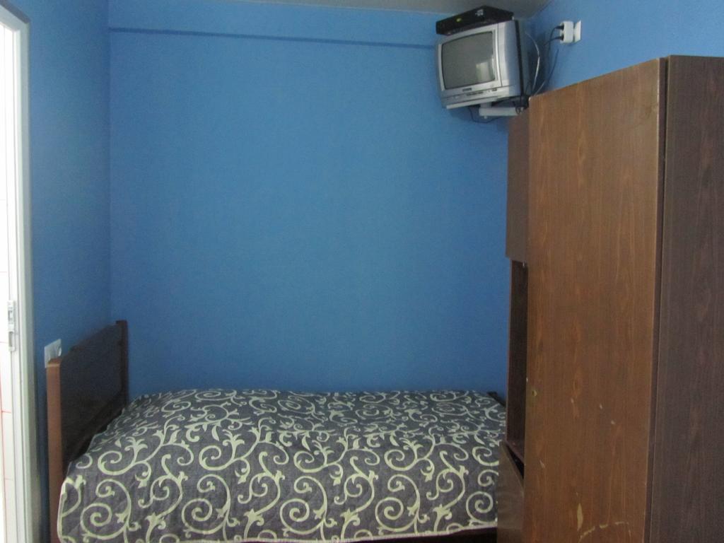 Suliko Guest House Batumi Rum bild